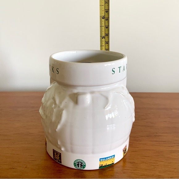 Starbucks embossed globe large mug - Picture 9 of 11